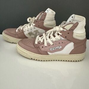 Off-White Women's Sneakers